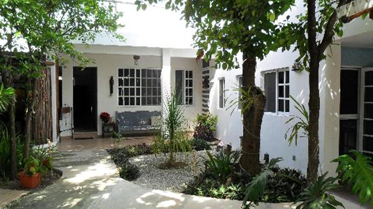 Bed & Breakfast Escondida Downtown *